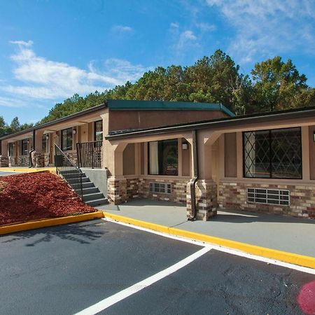 Travelodge By Wyndham Macon West Exterior photo